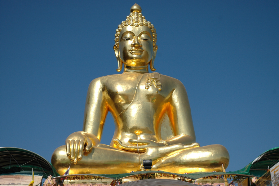 Day 04: Pattaya – Bangkok (90 min approx) enroute Bangkok City Tour with Bangkok Temple Tour